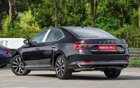 Skoda Superb III рестайлинг, 2025 год, 2 350 060 рублей, 7 фотография