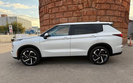 Mitsubishi Outlander, 2021 год, 3 888 800 рублей, 18 фотография