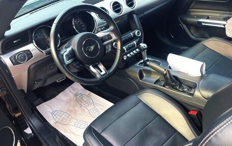 Ford Mustang VI рестайлинг, 2020 год, 3 000 000 рублей, 20 фотография