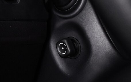 Toyota Land Cruiser Prado 150 рестайлинг 2, 2011 год, 2 729 000 рублей, 17 фотография