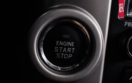 Toyota Land Cruiser Prado 150 рестайлинг 2, 2011 год, 2 729 000 рублей, 25 фотография