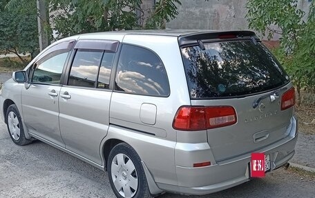 Nissan Liberty, 2002 год, 780 000 рублей, 3 фотография