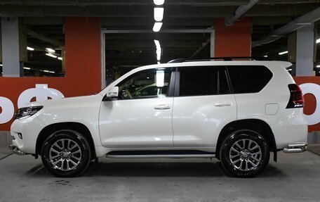 Toyota Land Cruiser Prado 150 рестайлинг 2, 2018 год, 5 298 000 рублей, 8 фотография