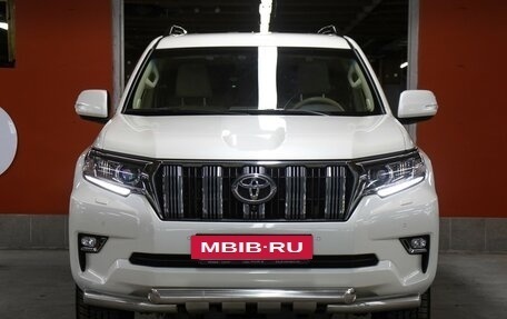 Toyota Land Cruiser Prado 150 рестайлинг 2, 2018 год, 5 298 000 рублей, 2 фотография