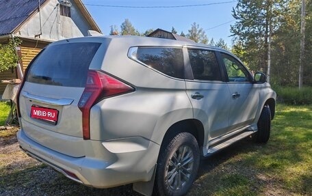 Mitsubishi Pajero Sport III рестайлинг, 2020 год, 3 190 000 рублей, 4 фотография
