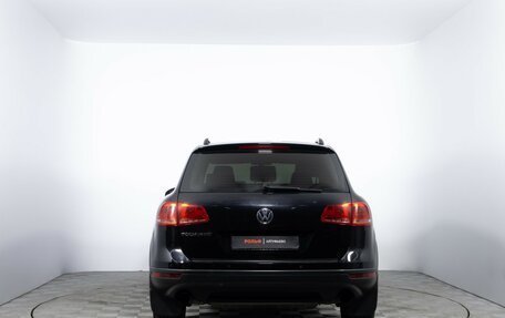 Volkswagen Touareg III, 2016 год, 2 140 000 рублей, 6 фотография