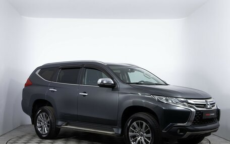 Mitsubishi Pajero Sport III рестайлинг, 2019 год, 2 720 000 рублей, 3 фотография