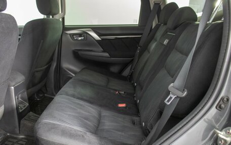 Mitsubishi Pajero Sport III рестайлинг, 2019 год, 2 720 000 рублей, 9 фотография