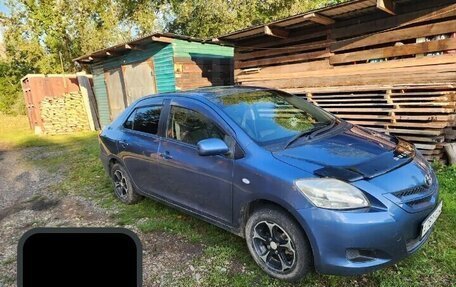 Toyota Belta, 2006 год, 450 000 рублей, 2 фотография