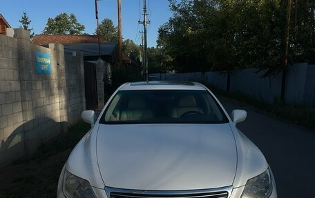 Lexus LS IV, 2007 год, 1 549 999 рублей, 1 фотография
