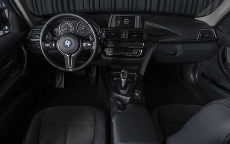 BMW 3 серия, 2018 год, 2 719 000 рублей, 6 фотография