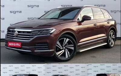 Volkswagen Touareg III, 2019 год, 4 500 000 рублей, 1 фотография
