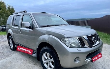 Nissan Pathfinder, 2011 год, 1 470 000 рублей, 1 фотография