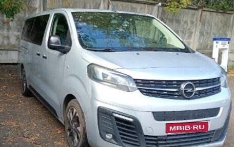 Opel Zafira Life I, 2021 год, 4 000 000 рублей, 1 фотография