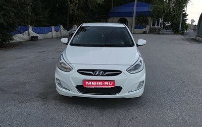 Hyundai Solaris II рестайлинг, 2013 год, 850 000 рублей, 1 фотография
