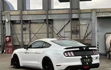 Ford Mustang VI рестайлинг, 2022 год, 2 950 111 рублей, 4 фотография