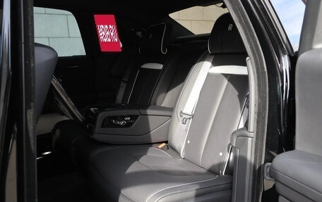 Rolls-Royce Ghost Series II рестайлинг, 2022 год, 36 000 000 рублей, 10 фотография