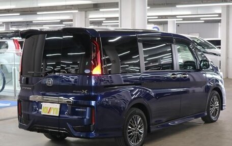 Honda Stepwgn IV, 2021 год, 2 100 000 рублей, 6 фотография