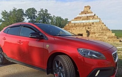 Volvo V40 Cross Country I, 2015 год, 1 594 000 рублей, 1 фотография