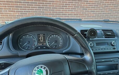 Skoda Fabia II, 2011 год, 750 000 рублей, 6 фотография
