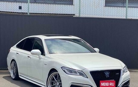 Toyota Crown, 2020 год, 2 487 000 рублей, 3 фотография