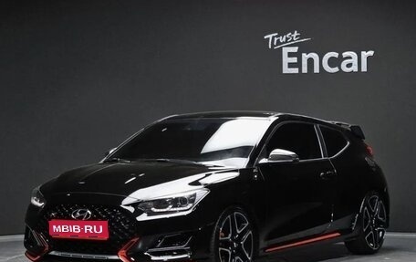 Hyundai Veloster II, 2022 год, 2 600 000 рублей, 1 фотография