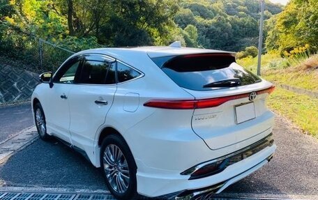 Toyota Harrier, 2021 год, 2 216 000 рублей, 4 фотография