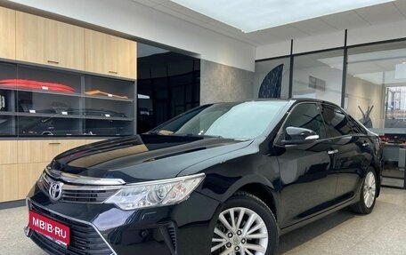 Toyota Camry, 2015 год, 2 250 000 рублей, 1 фотография
