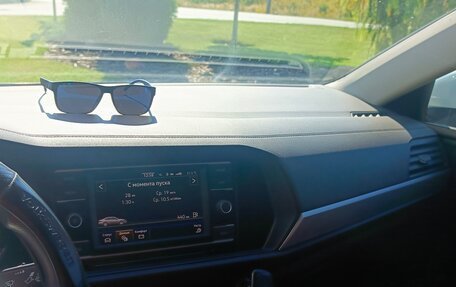 Volkswagen Jetta VII, 2021 год, 1 500 000 рублей, 7 фотография