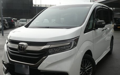 Honda Stepwgn IV, 2021 год, 2 250 000 рублей, 1 фотография