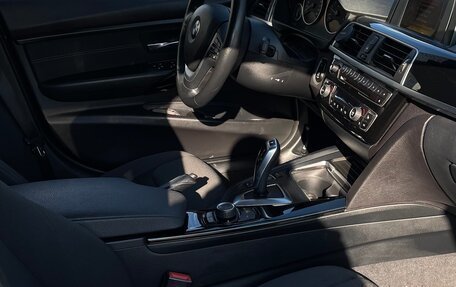 BMW 3 серия, 2016 год, 1 890 000 рублей, 8 фотография