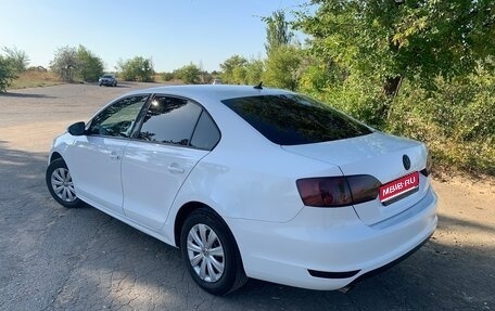 Volkswagen Jetta VI, 2014 год, 867 000 рублей, 1 фотография