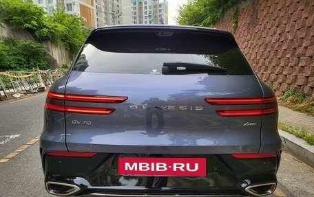Genesis GV70, 2024 год, 5 876 000 рублей, 3 фотография