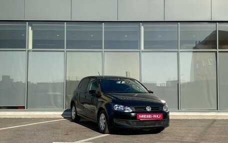 Volkswagen Polo VI (EU Market), 2011 год, 429 000 рублей, 2 фотография