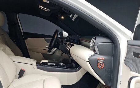 Mercedes-Benz A-Класс, 2021 год, 2 200 000 рублей, 7 фотография