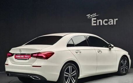 Mercedes-Benz A-Класс, 2021 год, 2 200 000 рублей, 3 фотография