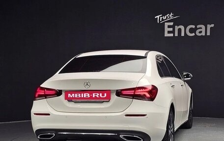 Mercedes-Benz A-Класс, 2021 год, 2 200 000 рублей, 4 фотография