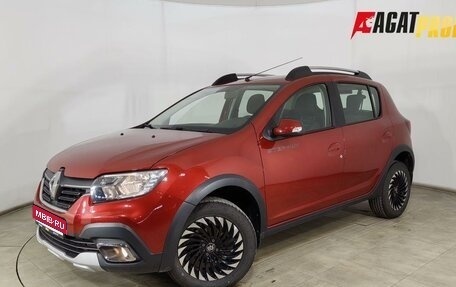 Renault Sandero II рестайлинг, 2021 год, 1 390 000 рублей, 1 фотография
