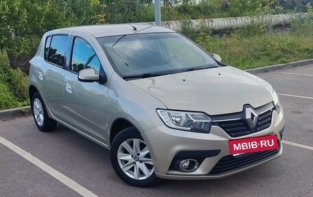 Renault Sandero II рестайлинг, 2019 год, 1 049 000 рублей, 3 фотография