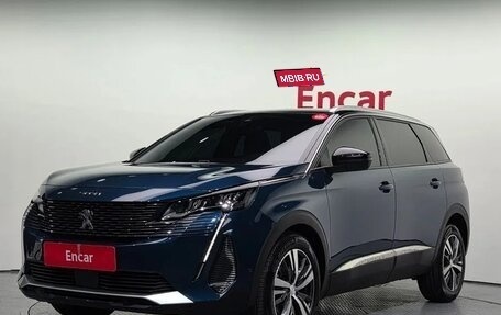 Peugeot 5008 II, 2022 год, 2 240 000 рублей, 1 фотография