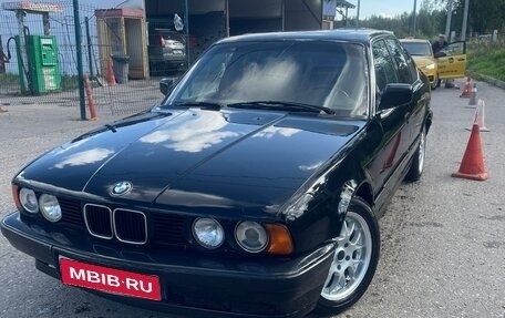 BMW 5 серия, 1990 год, 280 000 рублей, 1 фотография