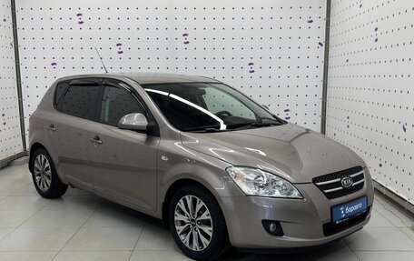 KIA cee'd I рестайлинг, 2009 год, 799 000 рублей, 3 фотография