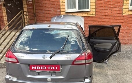 Nissan Wingroad III, 2001 год, 110 000 рублей, 1 фотография