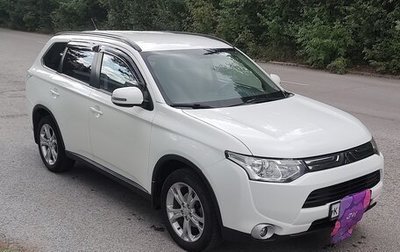 Mitsubishi Outlander III рестайлинг 3, 2012 год, 1 450 000 рублей, 1 фотография