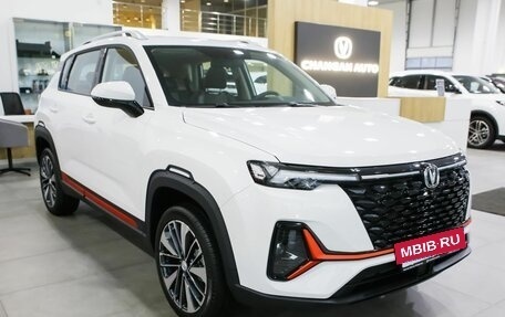 Changan CS35 Plus, 2024 год, 2 635 800 рублей, 6 фотография
