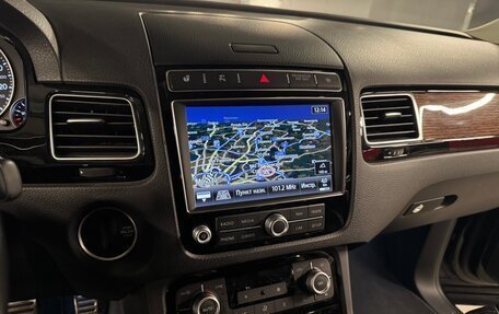 Volkswagen Touareg III, 2017 год, 4 500 000 рублей, 13 фотография