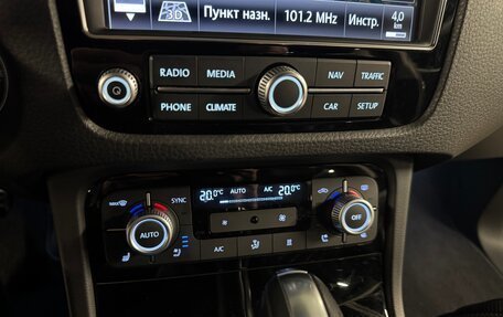 Volkswagen Touareg III, 2017 год, 4 500 000 рублей, 15 фотография