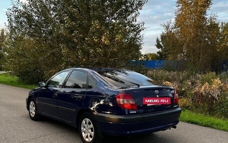 Toyota Avensis III рестайлинг, 2001 год, 395 000 рублей, 4 фотография