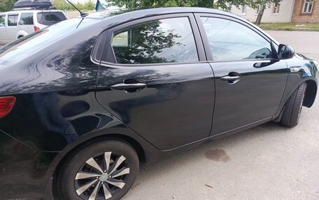 KIA Rio III рестайлинг, 2012 год, 700 000 рублей, 3 фотография