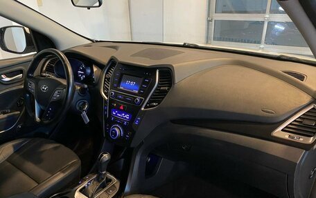 Hyundai Santa Fe III рестайлинг, 2018 год, 2 250 000 рублей, 12 фотография